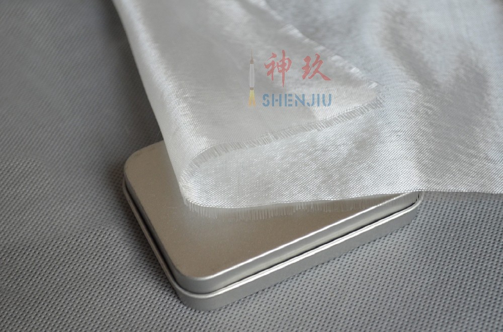 石英纤维和玻璃纤维有什么差别？？？？？？